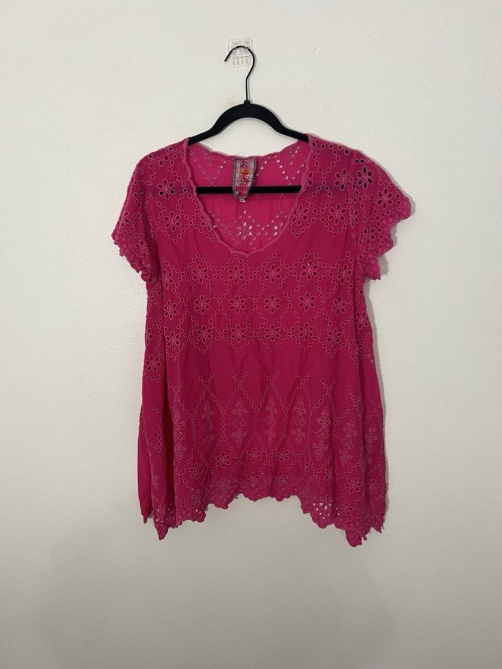 Johnny Was Bright Pink Fuschia Embroidered Eyelet Tunic Blouse Size Medium